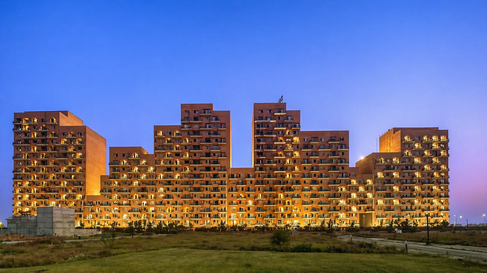 Orange Castle gallery1